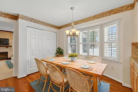 Dining - 8836 Shadowlake Way, Springfield, VA 22153 photo 9 of 9