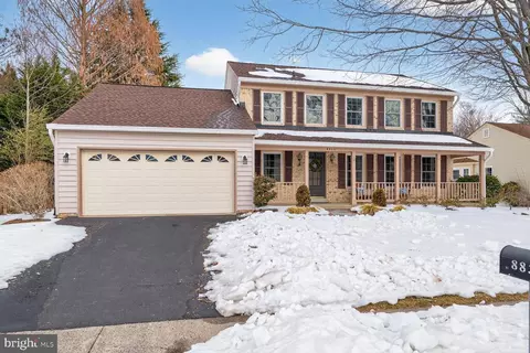 Exterior - 8836 Shadowlake Way, Springfield, VA 22153 photo 5 of 14