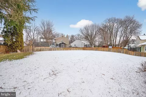 Exterior - 8836 Shadowlake Way, Springfield, VA 22153 photo 12 of 14