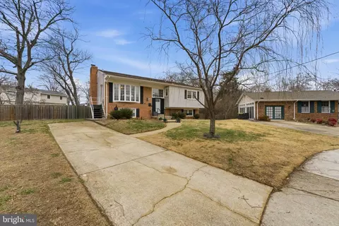 Exterior - 6124 Crozet Ct, Springfield, VA 22150 photo 6 of 6