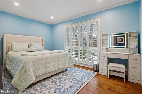 Bedroom - 2111 Lirio Ct, Reston, VA 20191 photo 3 of 5