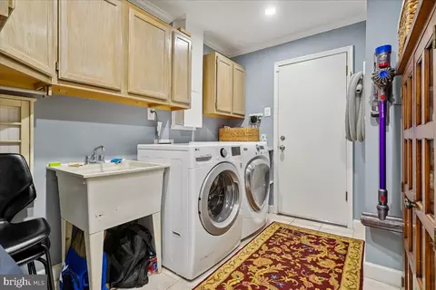 Other - 2111 Lirio Ct, Reston, VA 20191 photo 2 of 8