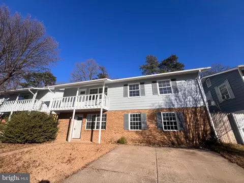 7219 Beverly Park Dr, Springfield, VA 22150