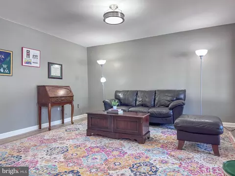 2158 Golf Course Dr, Reston, VA 20191 photo 21