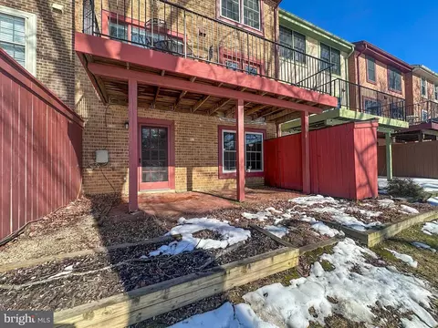 2158 Golf Course Dr, Reston, VA 20191 photo 28