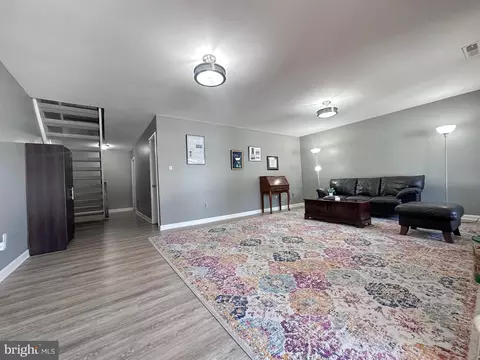 2158 Golf Course Dr, Reston, VA 20191 photo 23
