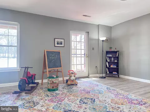2158 Golf Course Dr, Reston, VA 20191 photo 20
