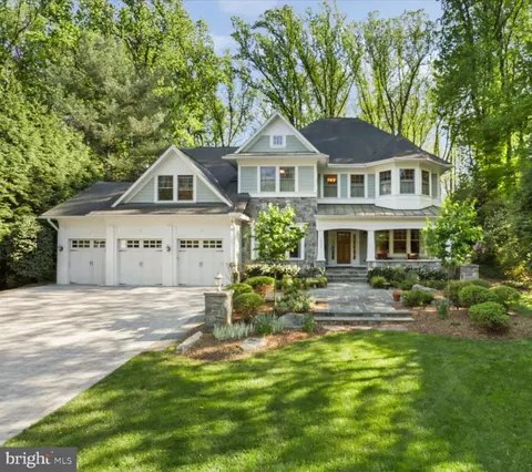 1889 Virginia Ave, Mclean, VA 22101