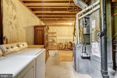 Other - 7604 Bertito Ln, Springfield, VA 22153 photo 14 of 15