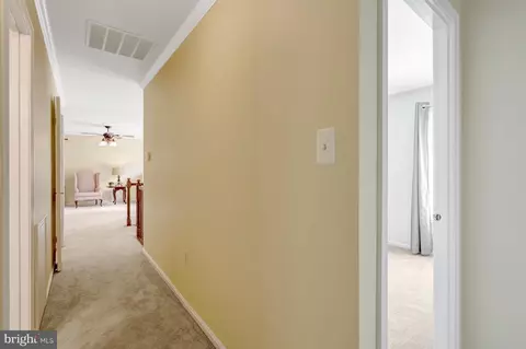 Entry Way - 7604 Bertito Ln, Springfield, VA 22153 photo 6 of 6