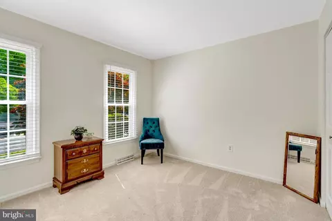 Bedroom - 7604 Bertito Ln, Springfield, VA 22153 photo 6 of 6