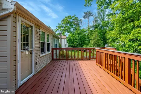 Exterior - 7604 Bertito Ln, Springfield, VA 22153 photo 16 of 16