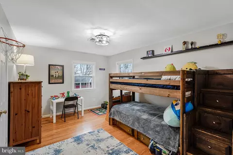 Bedroom - 1400 Gower Ct, Mclean, VA 22102 photo 4 of 7