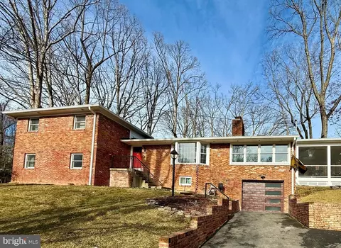 6334 Cavalier Corridor, Falls Church, VA 22044