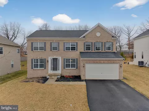 9412 Pattys Ct, Lorton, VA 22079