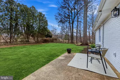 Exterior - 1331 Deep Run Ln, Reston, VA 20190 photo 4 of 4