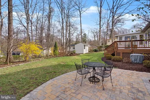 Exterior - 6607 Grey Fox Dr, Springfield, VA 22152 photo 6 of 13