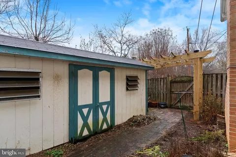 8117 Dabney Ave, Springfield, VA 22152 photo 32