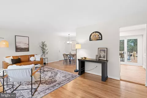 8117 Dabney Ave, Springfield, VA 22152 photo 8