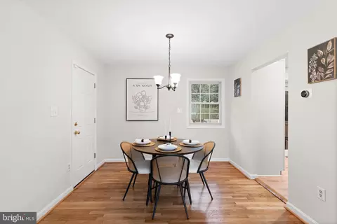 8117 Dabney Ave, Springfield, VA 22152 photo 10