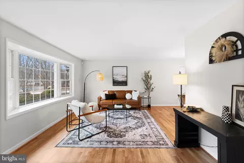 8117 Dabney Ave, Springfield, VA 22152 photo 7