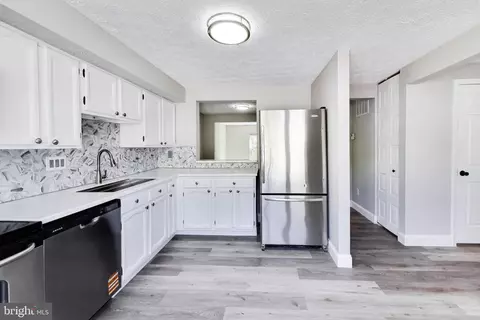 Kitchen - 8108 Steeple Chase Ct, Springfield, VA 22153 photo 2 of 2