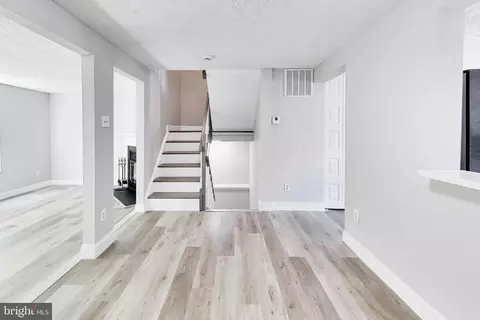 Entry Way - 8108 Steeple Chase Ct, Springfield, VA 22153 photo 2 of 2