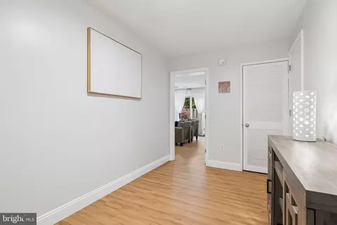 Entry Way - 11172 Forest Edge Dr, Reston, VA 20190 photo 2 of 2