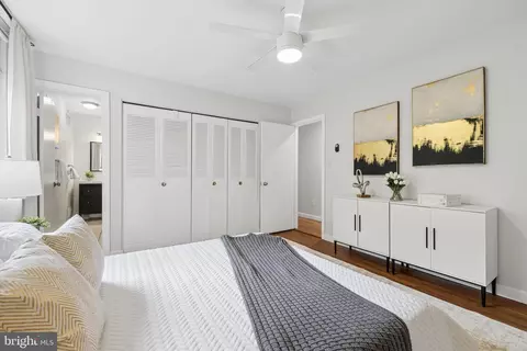 Bedroom - 11172 Forest Edge Dr, Reston, VA 20190 photo 2 of 7