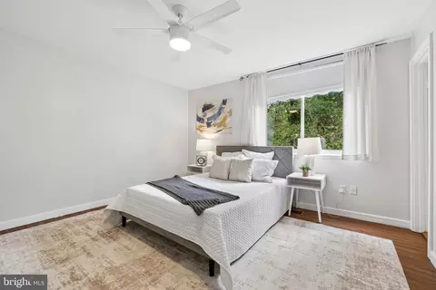 Bedroom - 11172 Forest Edge Dr, Reston, VA 20190 photo 1 of 7
