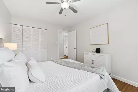 Bedroom - 11172 Forest Edge Dr, Reston, VA 20190 photo 5 of 7
