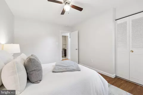 Bedroom - 11172 Forest Edge Dr, Reston, VA 20190 photo 7 of 7