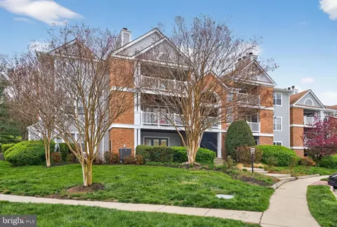 7504 Ashby Ln #L, Alexandria, VA 22315