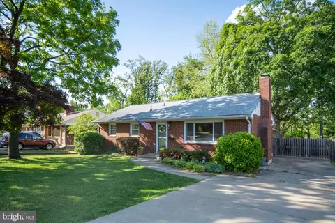 6714 Ruskin St, Springfield, VA 22150