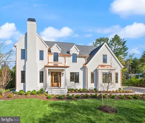 1223 Somerset Dr, Mclean, VA 22101