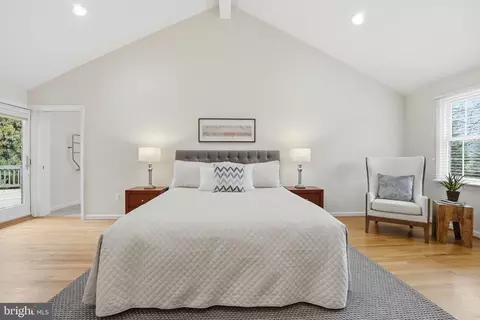 Bedroom - 8416 Weller Ave, Mclean, VA 22102 photo 3 of 4