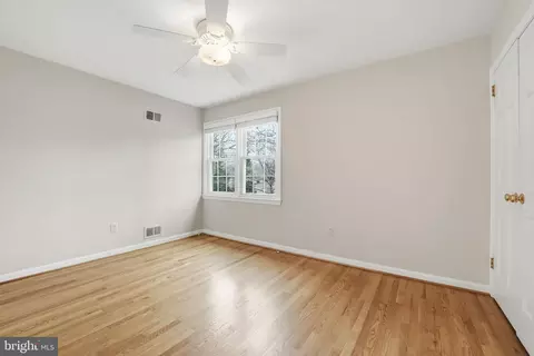 Bedroom - 8416 Weller Ave, Mclean, VA 22102 photo 2 of 4