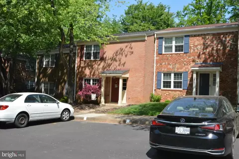Other - 2226 Gunsmith Sq, Reston, VA 20191 photo 2 of 7