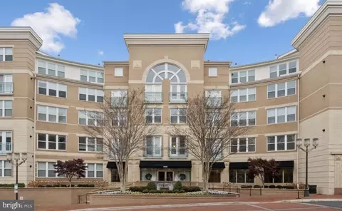 12000 Market St #472, Reston, VA 20190