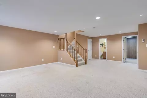 8735 Stone Hill Pl, Springfield, VA 22153 photo 45