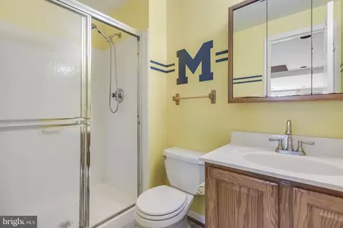 8735 Stone Hill Pl, Springfield, VA 22153 photo 36