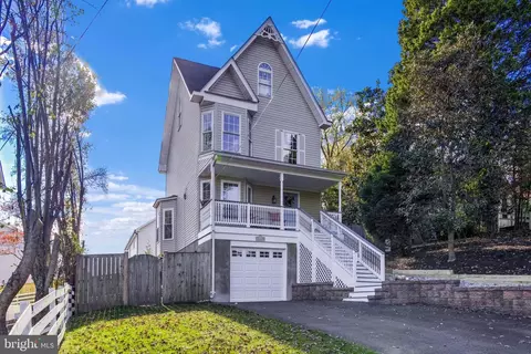 6409 Second St, Alexandria, VA 22312