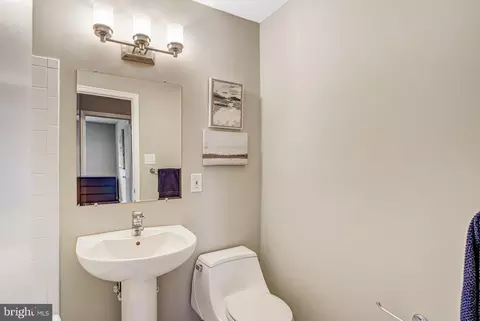 8405 Thames St, Springfield, VA 22151 photo 20
