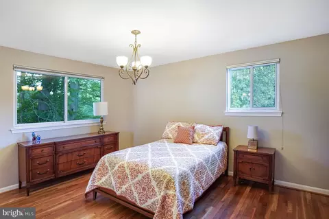 8405 Thames St, Springfield, VA 22151 photo 23