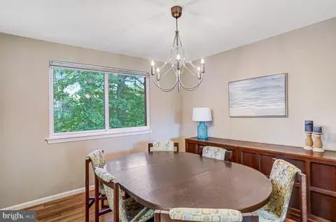 8405 Thames St, Springfield, VA 22151 photo 8