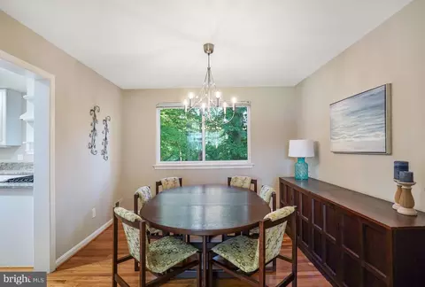 8405 Thames St, Springfield, VA 22151 photo 7