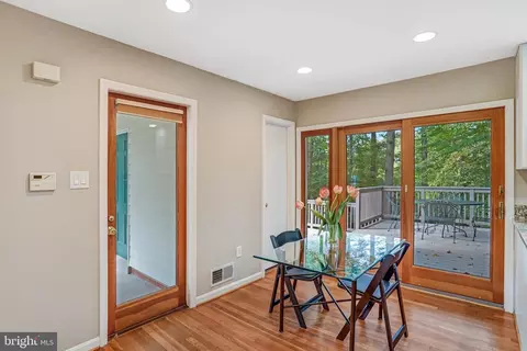8405 Thames St, Springfield, VA 22151 photo 13