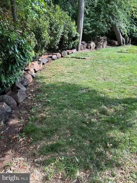 Exterior - 2285 Marginella Dr, Reston, VA 20191 photo 9 of 12