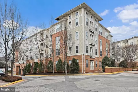 9480 Virginia Center Blvd #210, Vienna, VA 22181