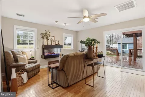 Other - 5519 Yorkshire St, Springfield, VA 22151 photo 4 of 15